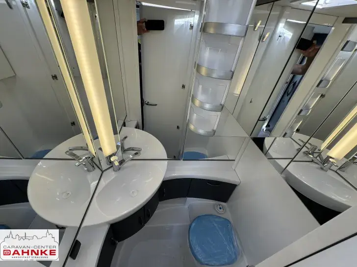 Fahrzeugbild Hobby Excellent Edition 495 UL Mod. 2026 #15