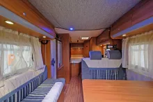 Fahrzeugbild Knaus SKY WAVE 650 MF/Festbett+Hubbett/Klima/Markise #9