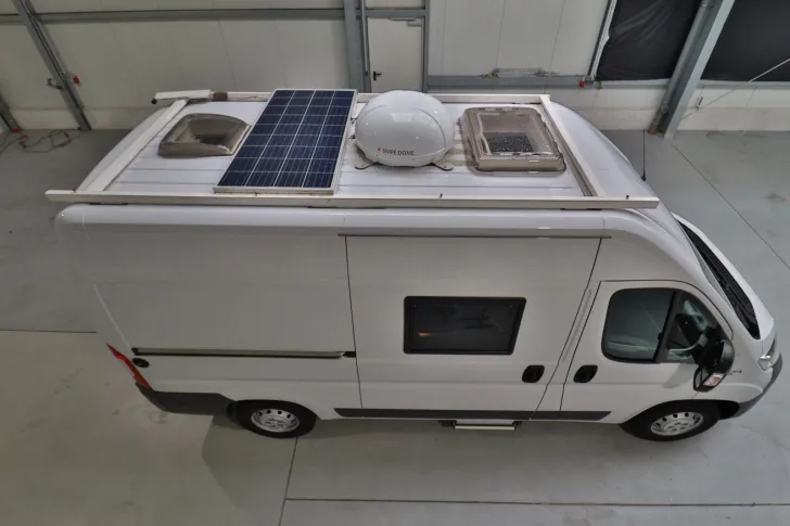 Fahrzeugbild Clever Van 540/Automatik/1.Hand/Festbett/Klima/Solar #4