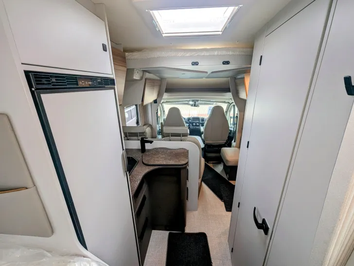 Fahrzeugbild Bürstner B66 TD 690 G Hubbett #8