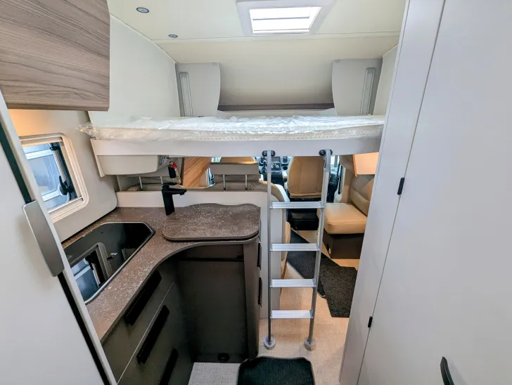 Fahrzeugbild Bürstner B66 TD 690 G Hubbett #11