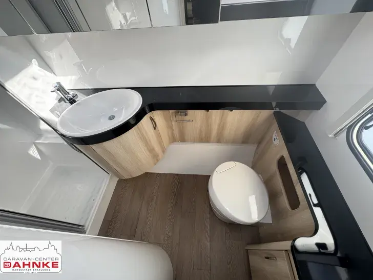 Fahrzeugbild Hobby De Luxe 495 WFB Mod. 2026, Fußbodenheizg. #16