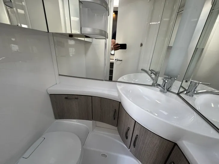 Fahrzeugbild Hobby OnTour 460 DL #14