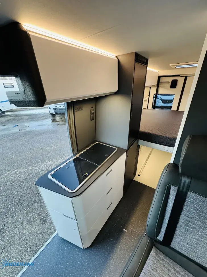 Küchen Adria Twin Sports 640 SGX * Solar * Pop UP * Hubbett *26