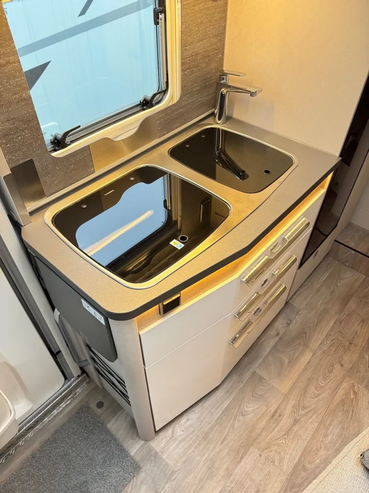 Fahrzeugbild Hymer Exsis-i Pure 580 UVP: 121800 #13