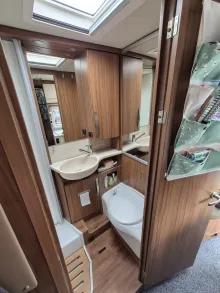 Fahrzeugbild Hymer Exsis-i 588 Experience #7