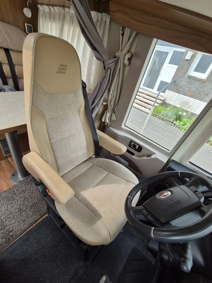 Fahrzeugbild Hymer Exsis-i 588 Experience #10