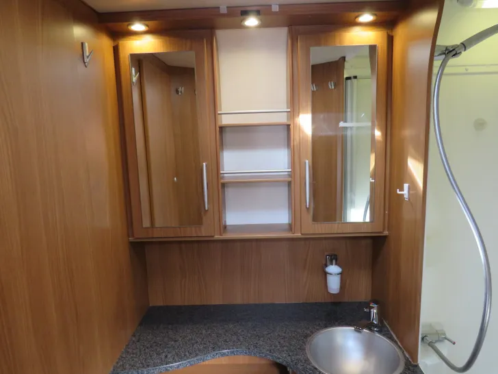 Fahrzeugbild Hymer Eriba Nova SL 580 #29