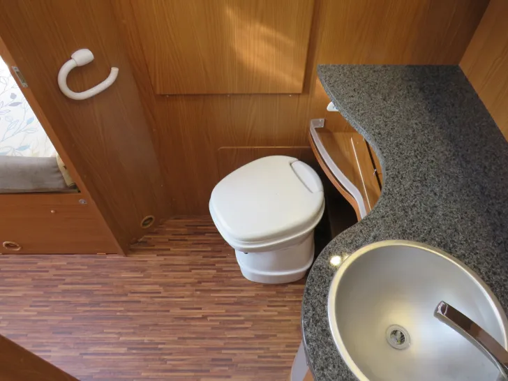 Fahrzeugbild Hymer Eriba Nova SL 580 #33