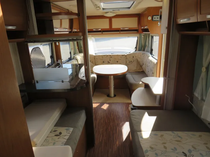 Fahrzeugbild Hymer Eriba Nova SL 580 #35