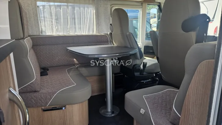 Fahrzeugbild Malibu I 430 KB-LE comfort 4.2t 180PS 8Gang mit Hubbett 32 #6