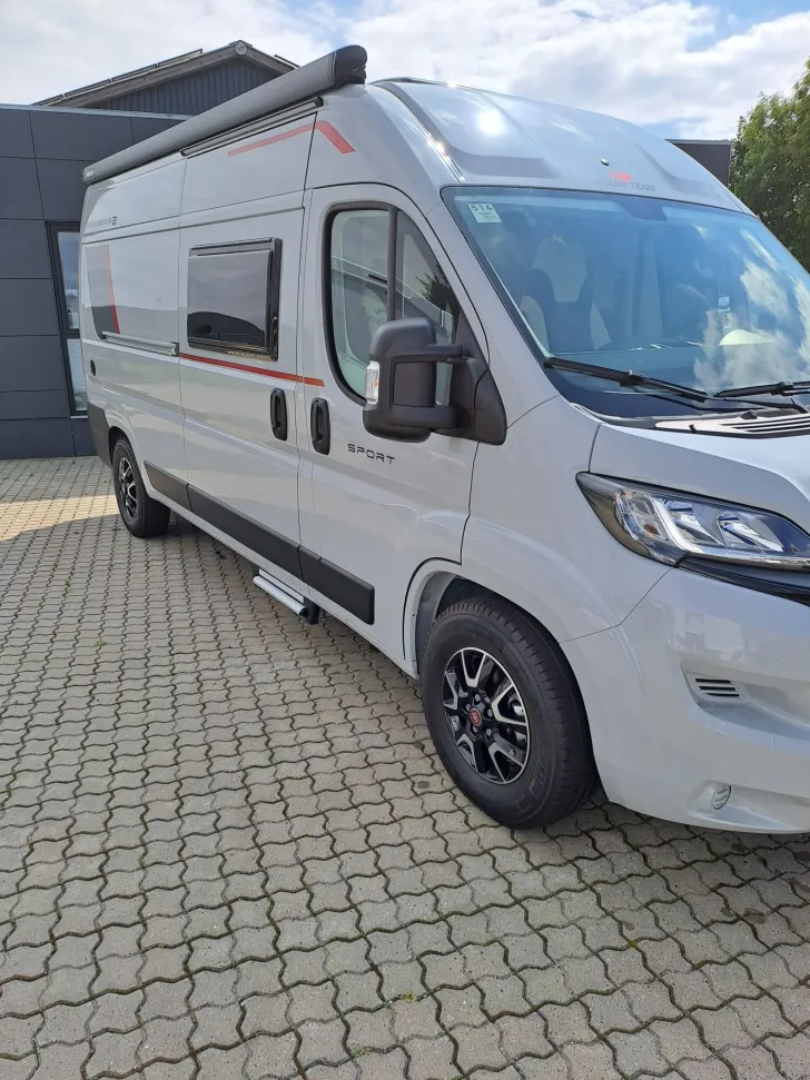 Fahrzeugbild Roller Team Livingstone Sport 2 Solar, Winter Paket, TV mit DVBT #3