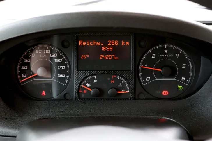 Fahrzeugbild Malibu I 440 LE | TÜV NEU | ZAHNRIEMEN NEU #19