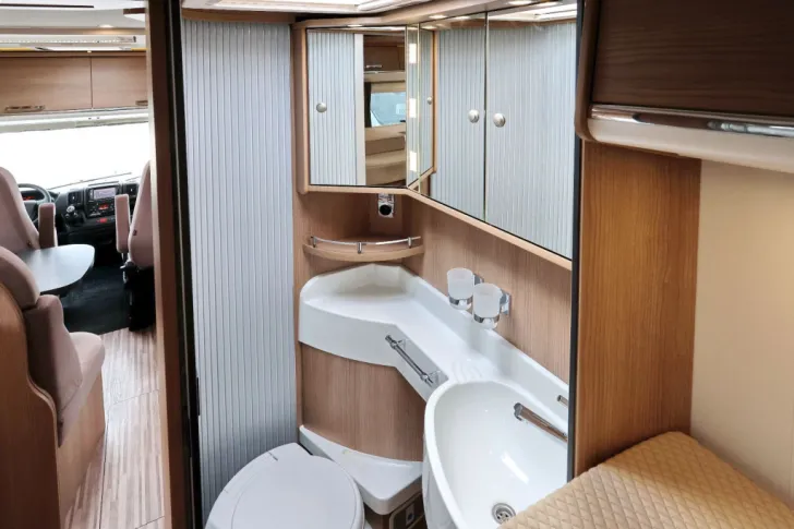 Fahrzeugbild Malibu I 440 LE | TÜV NEU | ZAHNRIEMEN NEU #27