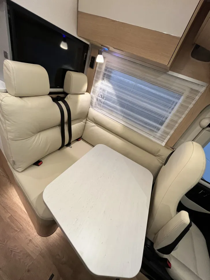 Fahrzeugbild Hymer B-Klasse MC I 580 #8