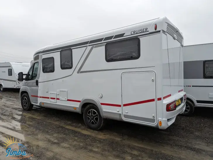 Fahrzeugbild LMC Cruiser V 646 G Fiat 180 PS/Automatik 3050-627 #6