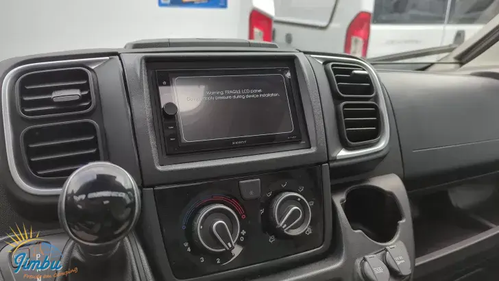 Frontal Vorne LMC Cruiser V 646 G Fiat 180 PS/Automatik 3050-627