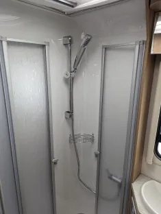 Bild 31 LMC Cruiser V 646 G Fiat 180 PS/Automatik 3050-627