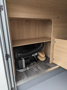 Bild 39 LMC Cruiser V 646 G Fiat 180 PS/Automatik 3050-627