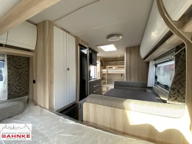 Fahrzeugbild Hobby De Luxe 490 KMF City-Wasseranschluss*1.800 kg* #10