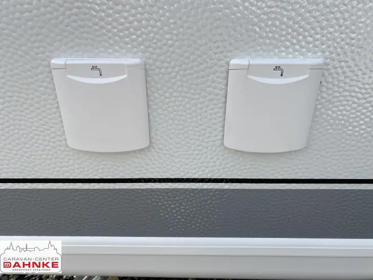 Fahrzeugbild Hobby De Luxe 490 KMF City-Wasseranschluss*1.800 kg* #13