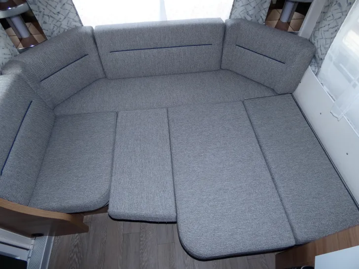 Fahrzeugbild Hobby De Luxe 455 UF - Sonderpreis wg. Hageldellen #10