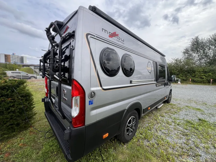 Fahrzeugbild Malibu Van 640 charming coupé #3