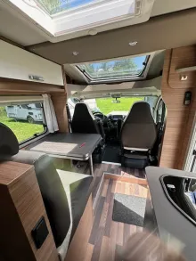 Fahrzeugbild Weinsberg CaraCompact EDITION PEPPER 600 MF mit Klimaanlage #25