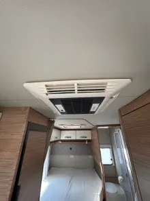 Fahrzeugbild Weinsberg CaraCompact EDITION PEPPER 600 MF mit Klimaanlage #31