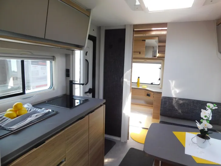 Fahrzeugbild Dethleffs Nomad 490 EST First-Edition, über 6500 gespart! #9