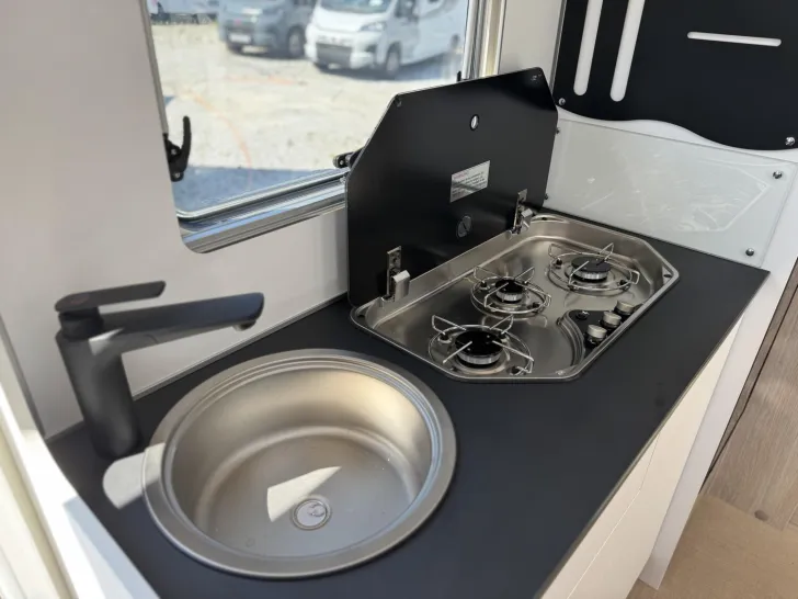 Fahrzeugbild Bürstner Lyseo Time Skyline 690 G Automat.|Markise|Kamera #12
