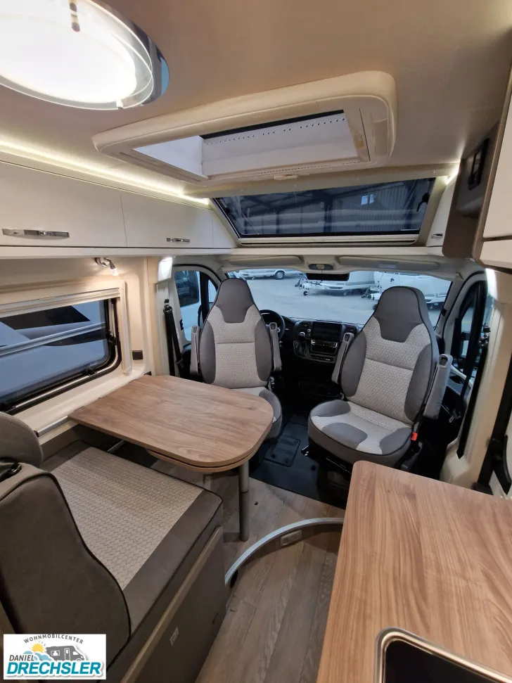 Fahrzeugbild Hobby Vantana De Luxe K60 FT #4