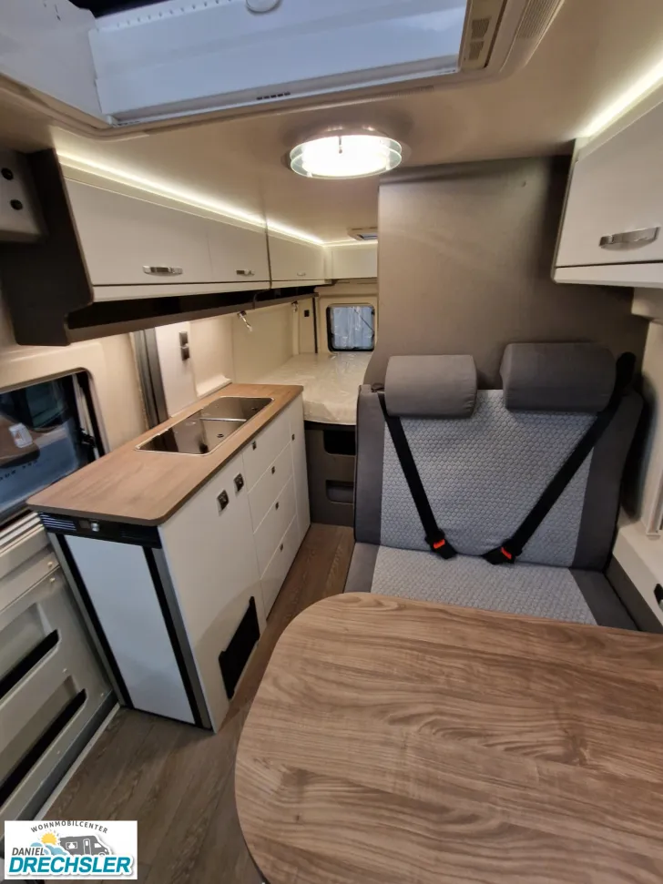 Fahrzeugbild Hobby Vantana De Luxe K60 FT #6