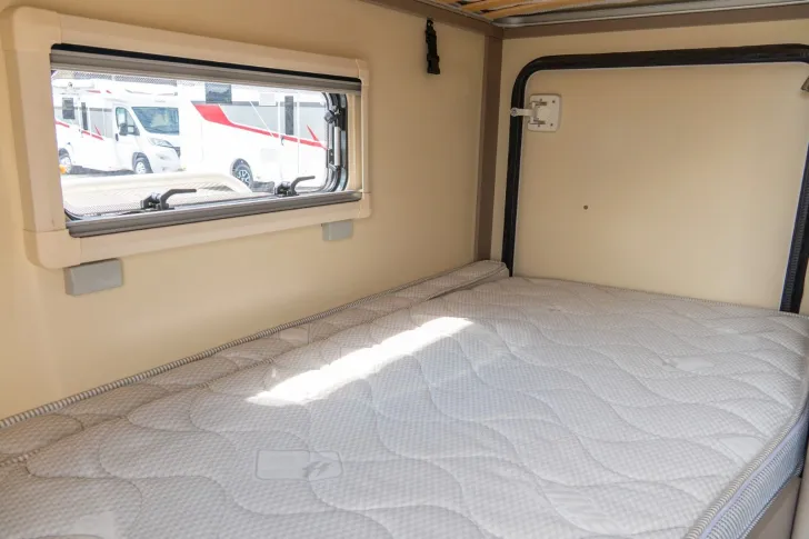 Fahrzeugbild Ahorn Camp Canada AS SAT+TV+2xKLIMA+FAHRRADT+KAMERA+6PERSON #19