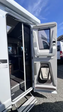 Fahrzeugbild Knaus Van TI 650 MEG VANSATION AHK, Rahmenfenster, uvm. #15