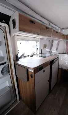Fahrzeugbild Hymer Eriba Touring 542 Legend Auflastung 1.400 kg #10
