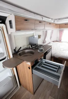 Fahrzeugbild Hymer Eriba Touring 542 Legend Auflastung 1.400 kg #11