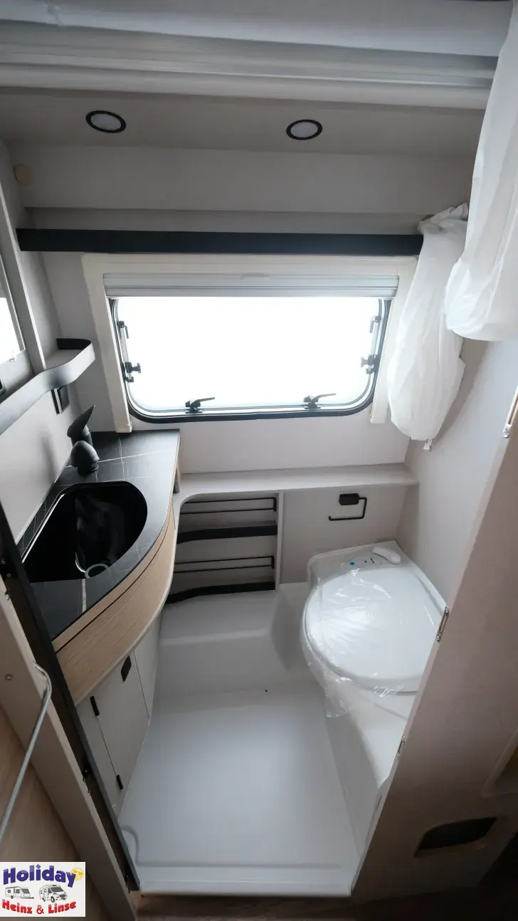 Fahrzeugbild Hymer Eriba Touring 530 Urban Auflastung 1.400 kg #13