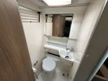 Fahrzeugbild Westfalia Amundsen 640 E Dachklima - Rollerträger - AHK #14