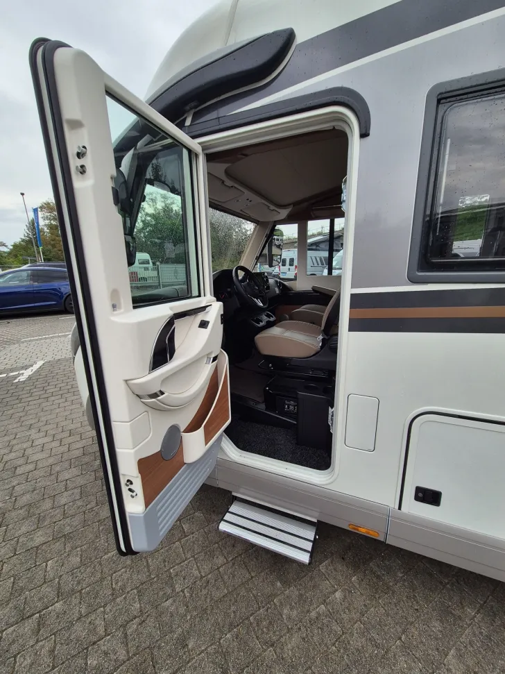 Fahrzeugbild Carthago I 4.9LE chic c-line #35