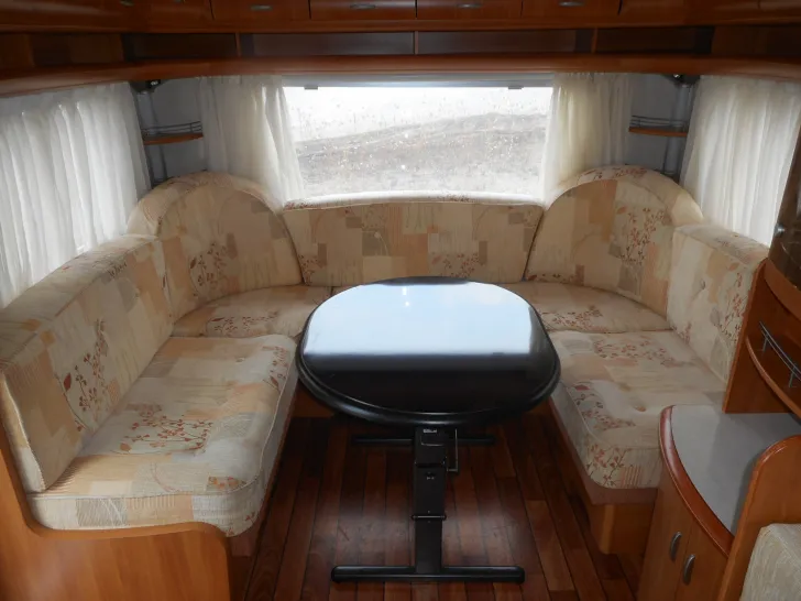 Fahrzeugbild Hobby Excellent 650 UMFe #5