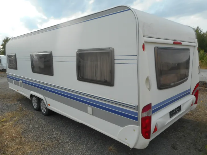 Fahrzeugbild Hobby Excellent 650 UMFe #4