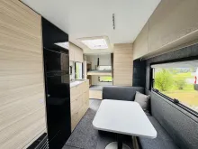 Sicht vorne-hinten Adria Altea 542 PK Mono CS * Stockbetten * GfK *