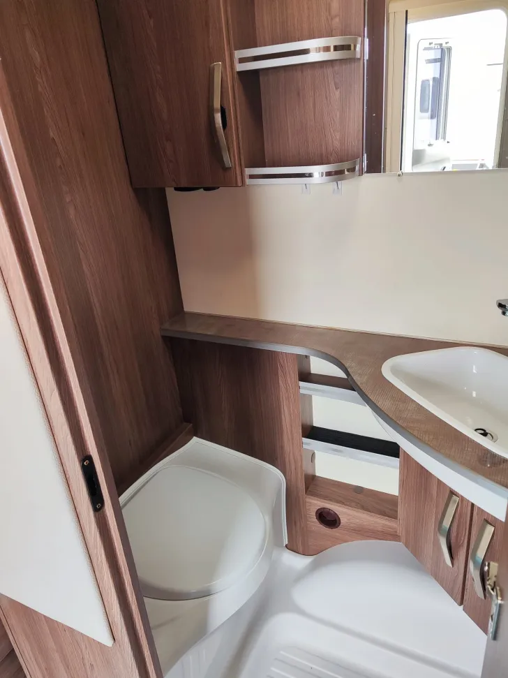 Fahrzeugbild Tabbert Rossini 490 DM 2,3 #22