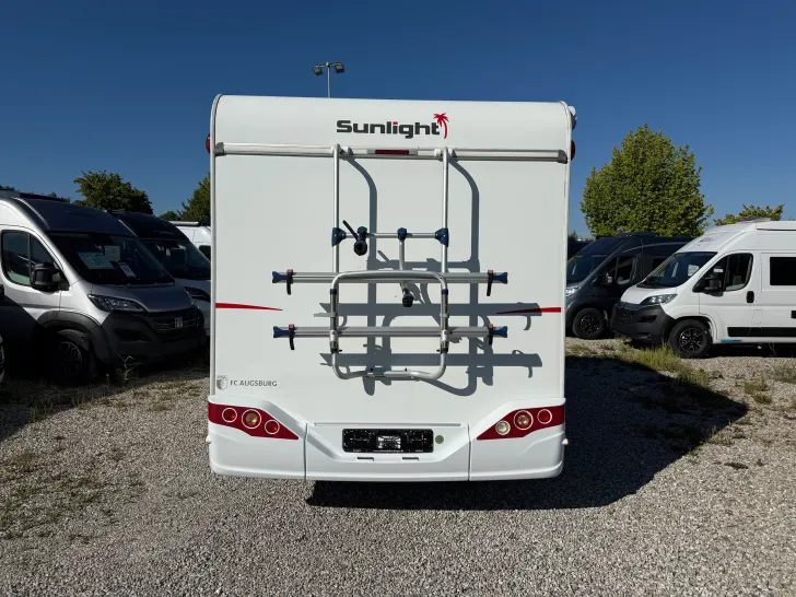 Fahrzeugbild Sunlight VANS V 60 #5