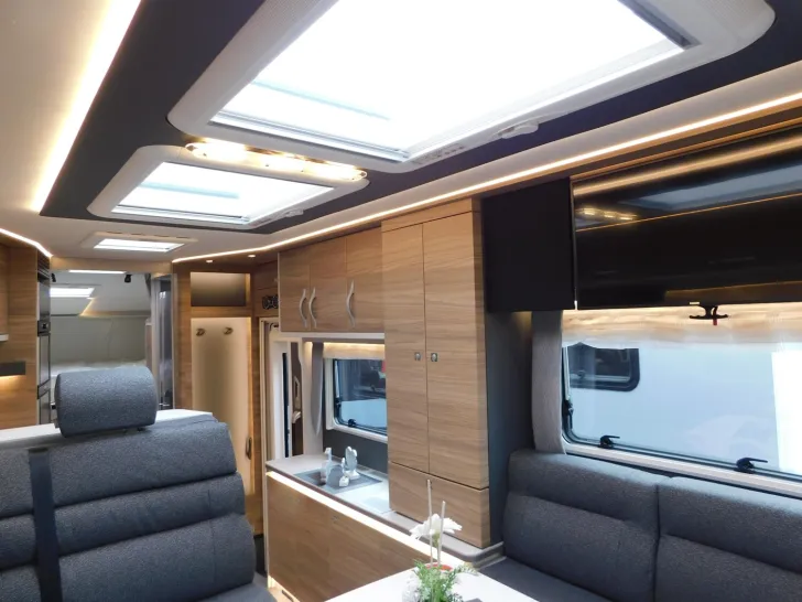 Fahrzeugbild Dethleffs Alpa I 7820-2 Batteriepaket, Backofen, 3.+4.Sitz #9