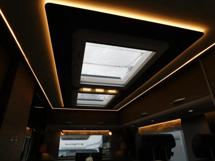 Fahrzeugbild Dethleffs Alpa I 7820-2 Batteriepaket, Backofen, 3.+4.Sitz #15