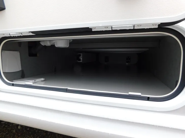 Fahrzeugbild Dethleffs Alpa I 7820-2 Batteriepaket, Backofen, 3.+4.Sitz #26