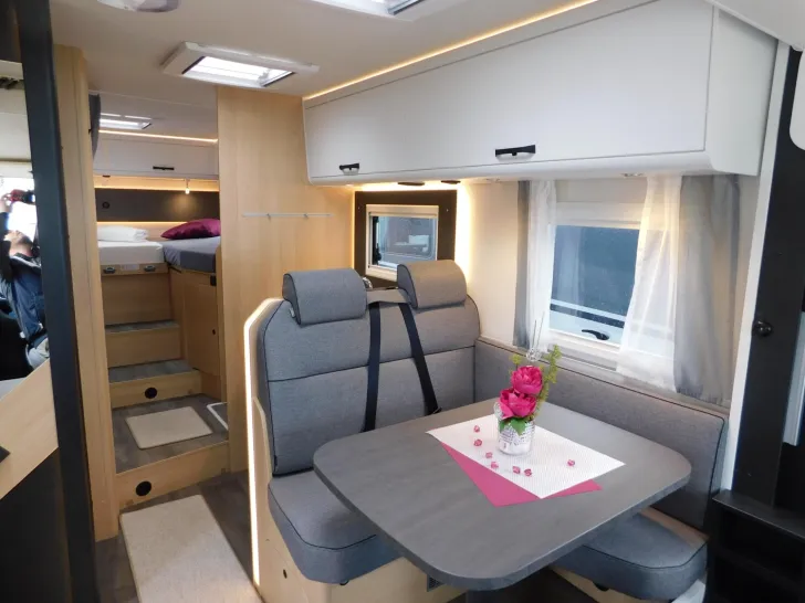 Fahrzeugbild Sunlight Adventure I 68 Automatik, Digital-Paket #8