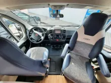 Fahrzeugbild LMC Breezer A 714 G #23